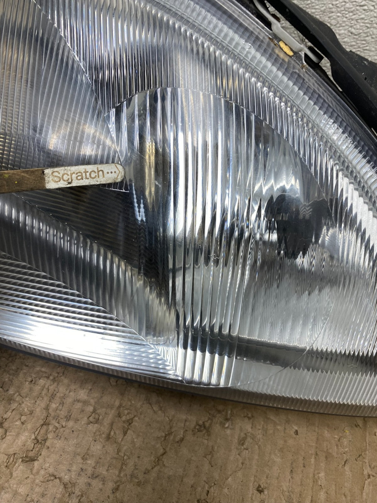Xenon HID 2000 to 2002 Mercedes S-Class Right Passenger Headlight T7977 DW4
