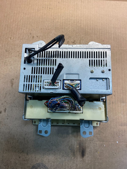 2000 2001 Lexus Es300 Radio Receiver Tape Climate Control A/C OEM z8710 DG7