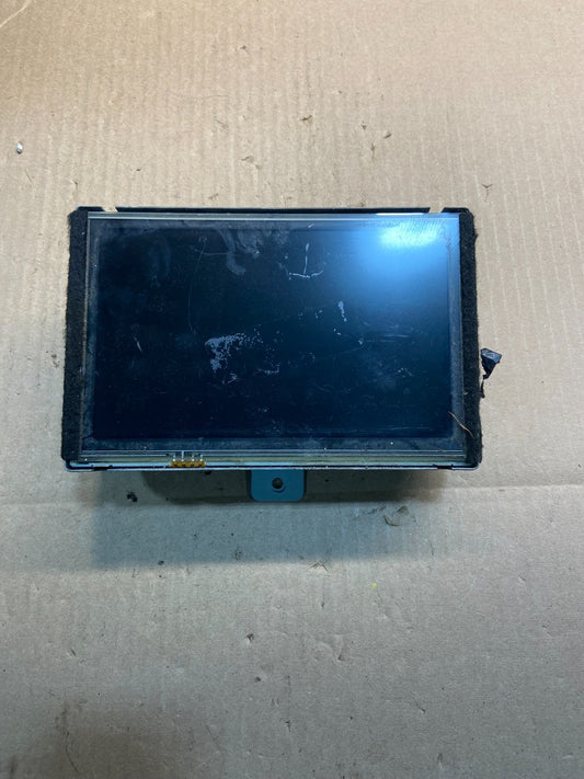2010 - 2018  Infiniti JX35 M37 M56 Q70 Radio Information Display Screen Z0570 DG0