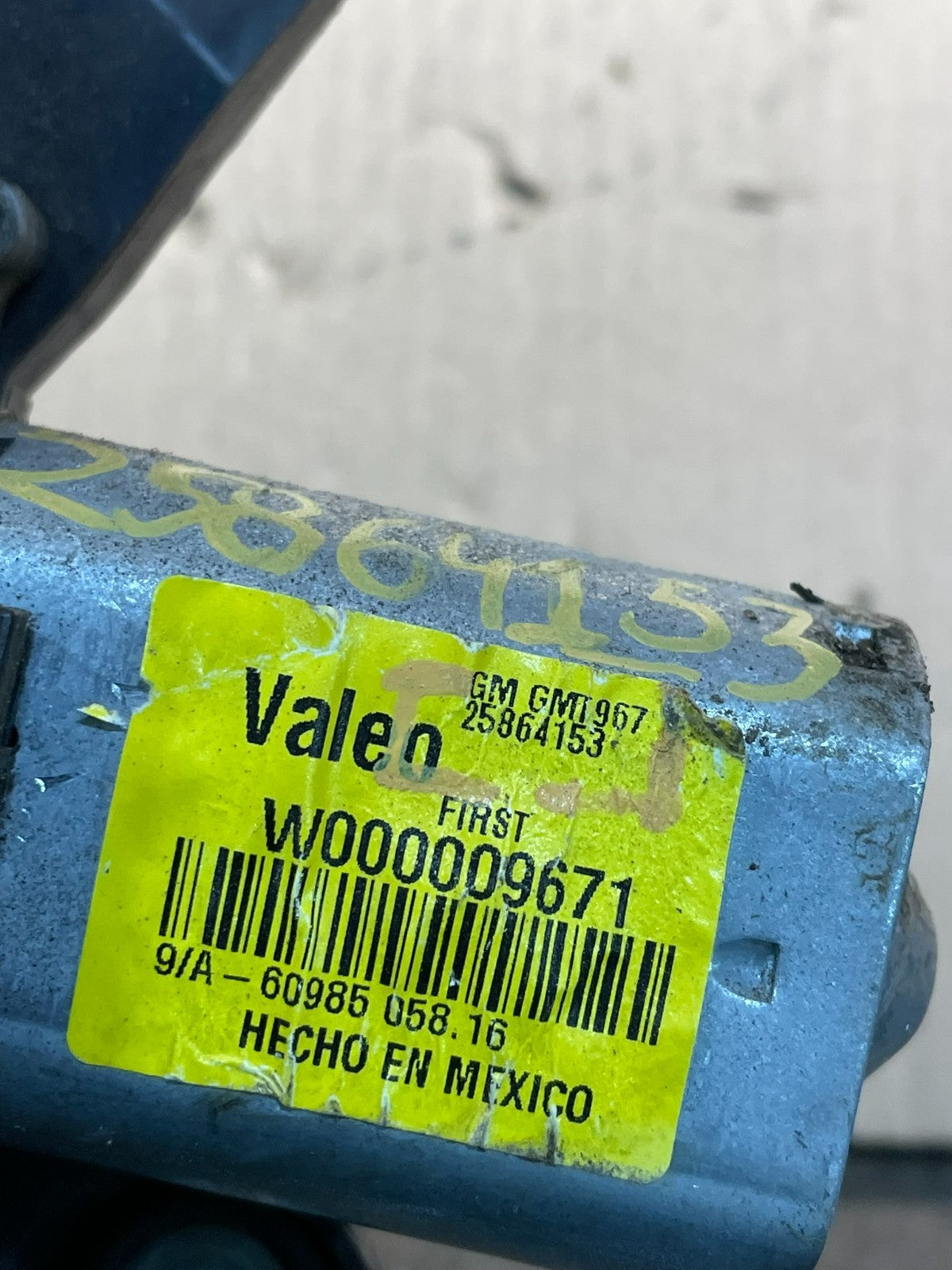 2013 to 2017 Buick Enclave Windshield Rear Wiper Motor x0469  DG6