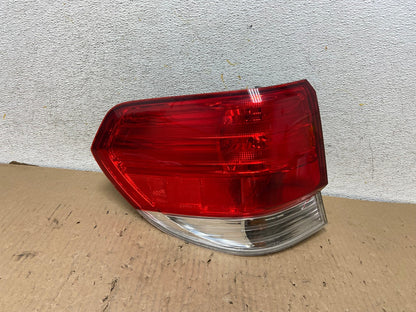 2008 2009 2010 Honda Odyssey Left Driver LH Side Tail Light AH2897 LK0