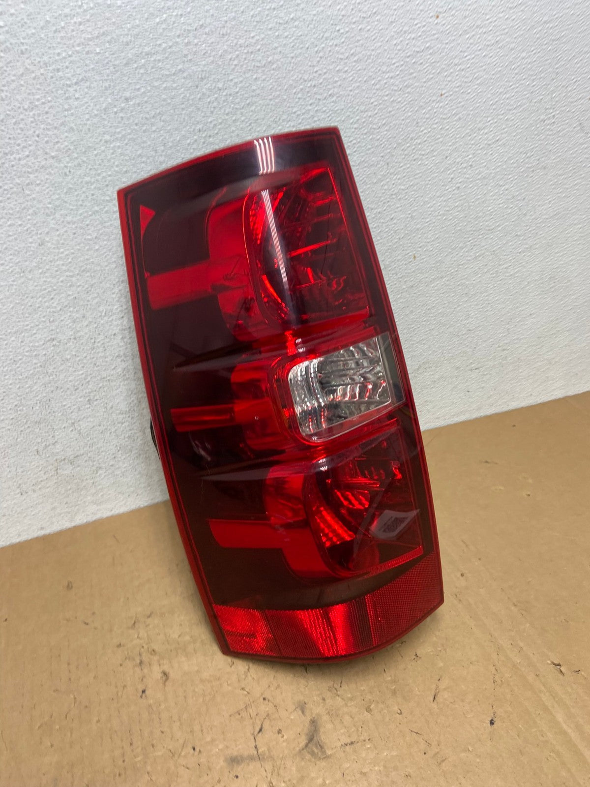 2008-2014 Chevrolet Tahoe Suburban Driver Lh Left Side Tail Light DEPO AD3771 LK2