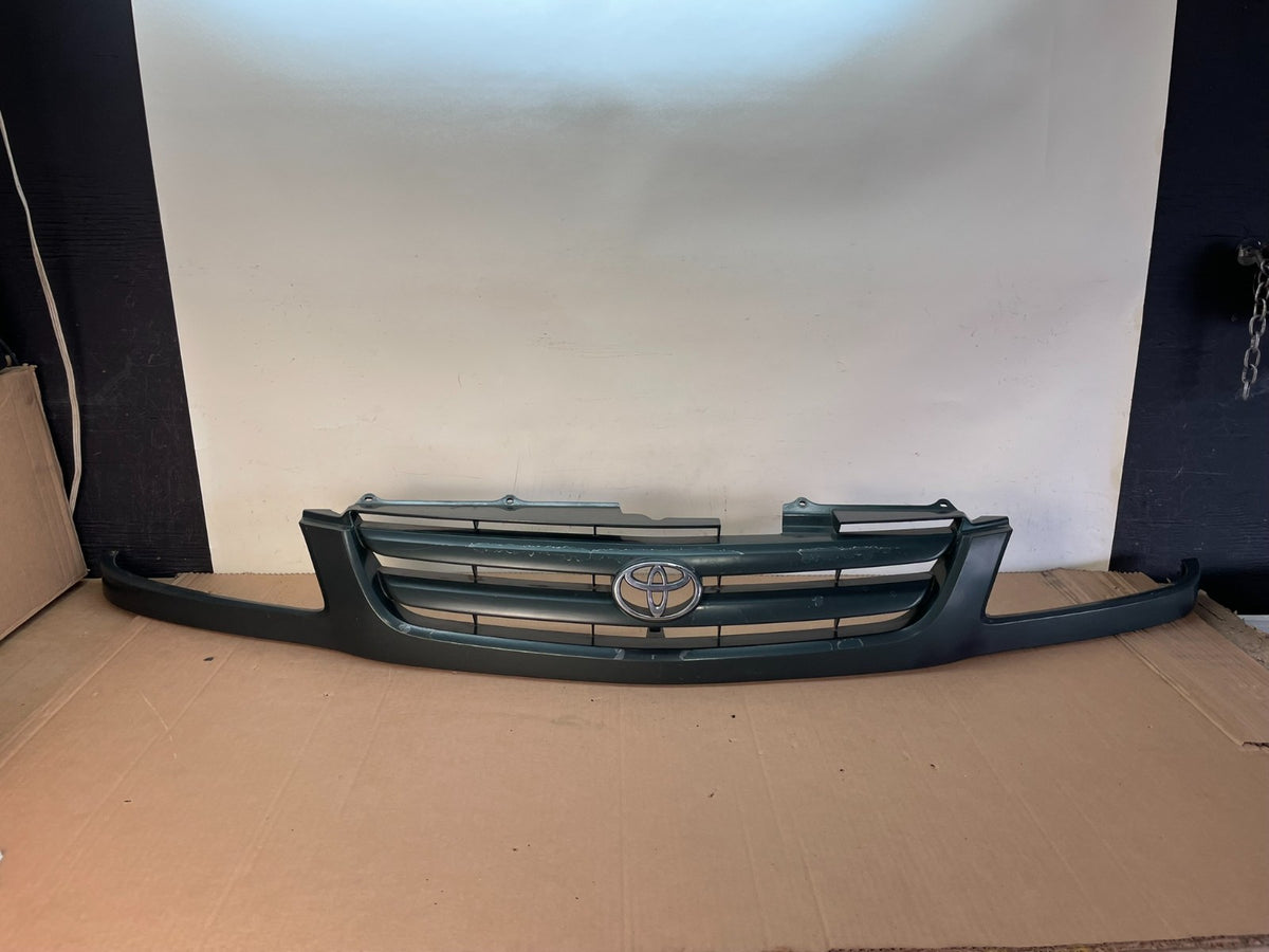 1998 1999 2000 Toyota Sienna Front Upper Mesh Grill Grille AH8554 DG1