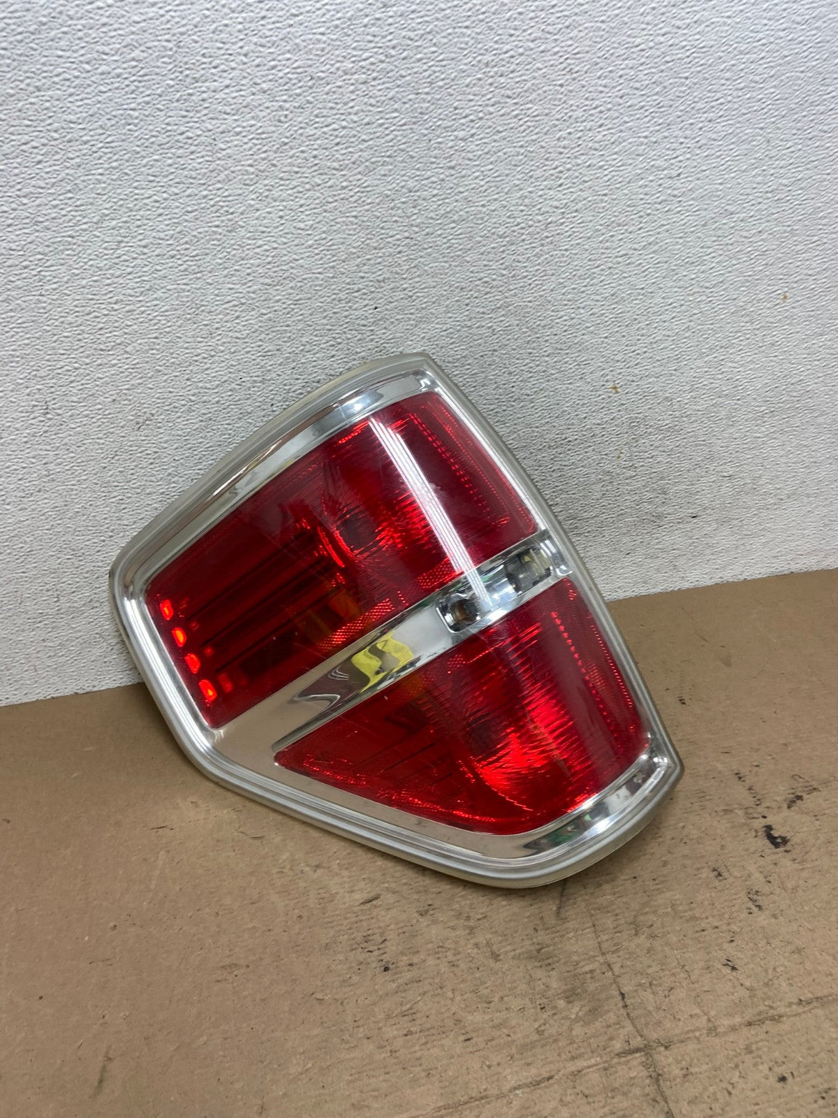 2009 to 2014 Ford F150 F-150 Left Driver LH Side Tail Light AF5706 LK2