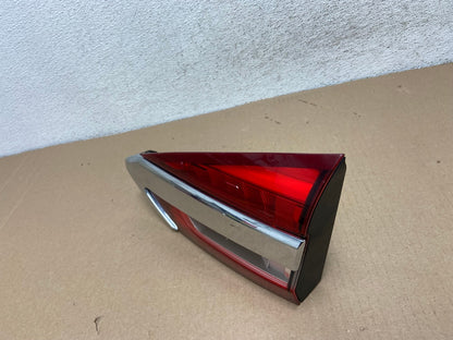 2017 - 2018 Ford Fusion Right Passenger RH Side Inner Tail Light AF3027 LK1