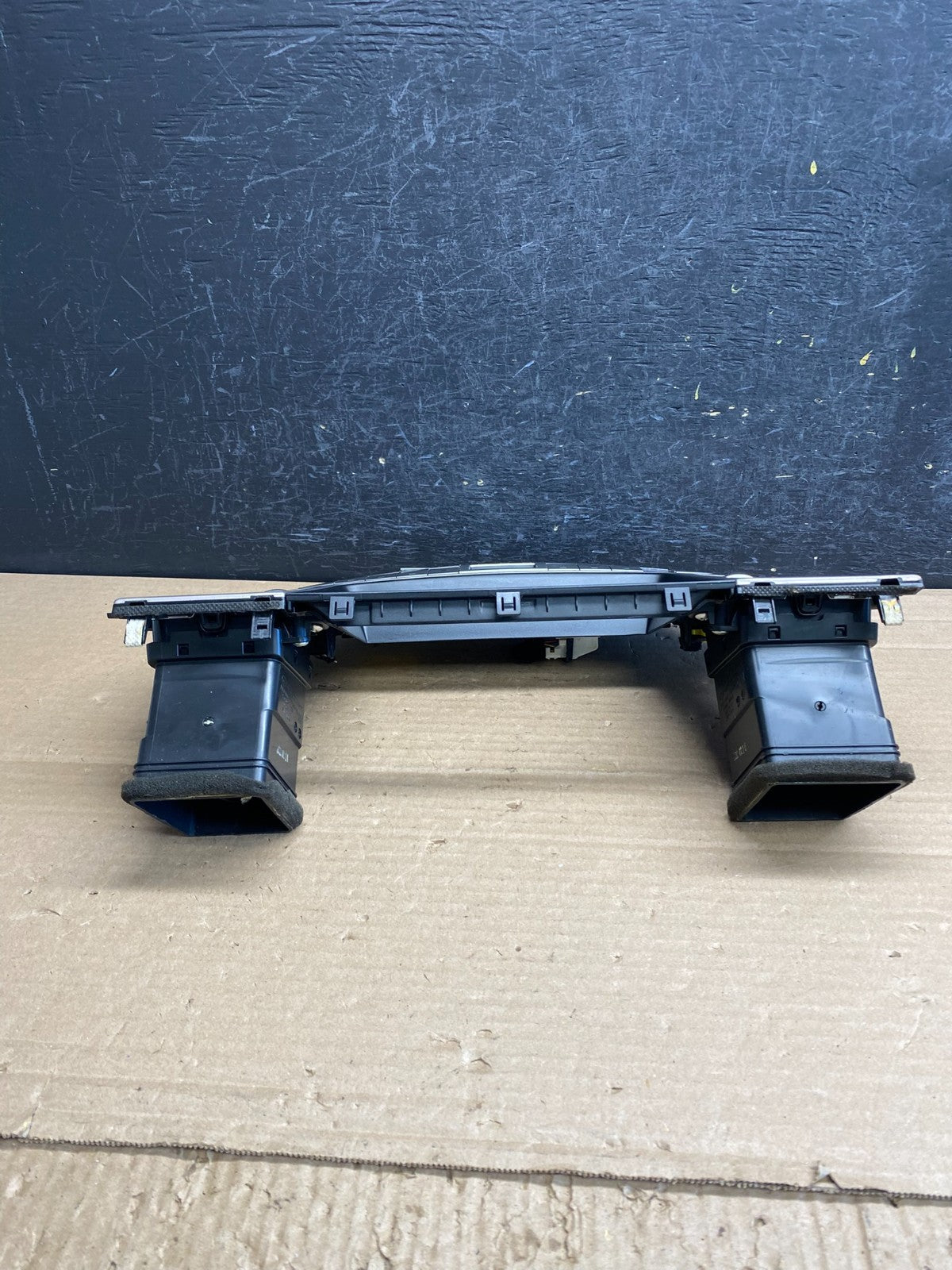 2009 to 2014 Hyundai Genesis A/C Heater Temperature Climate Control OE AG0167 DG3