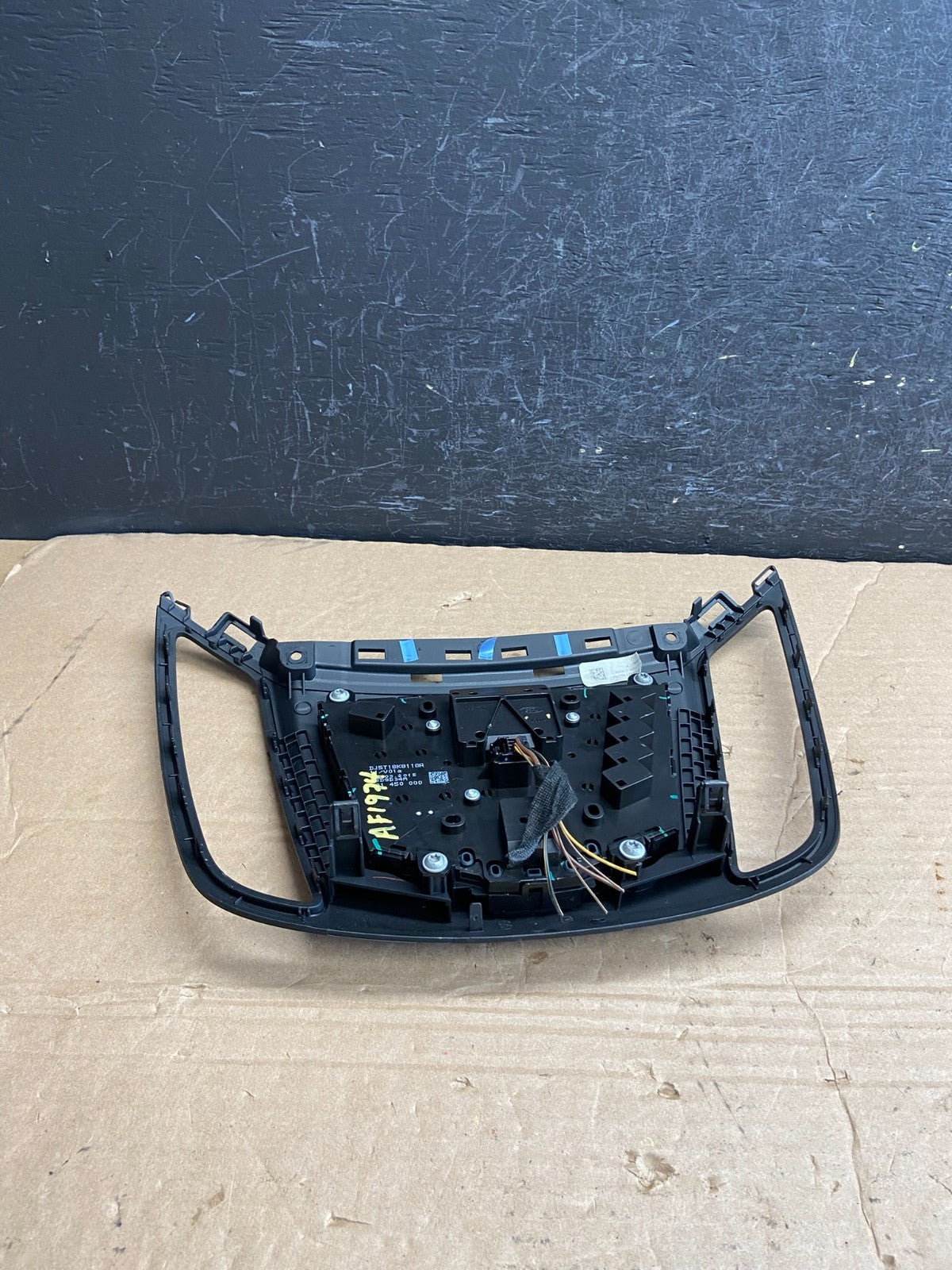 2013 2014 2015 2016 Ford Escape Dash Radio Control Panel Bezel af1974 DG3
