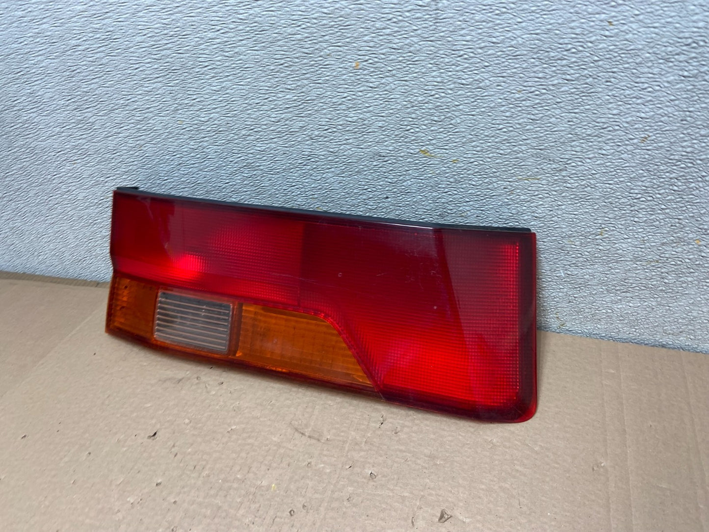 1999 2000 2001 Honda Odyssey Left Driver LH Tail Light Inner Oem AB2423 LK1