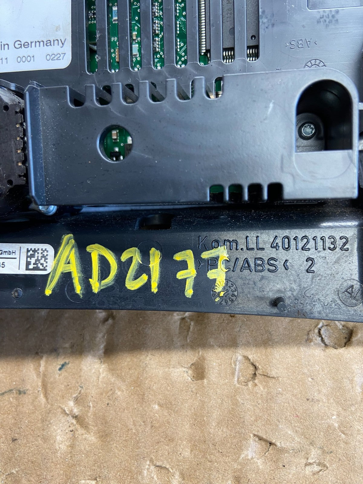 2009 - 2012 Audi A4 A5 Front Heater AC Climate Control Panel ad2177 DG5