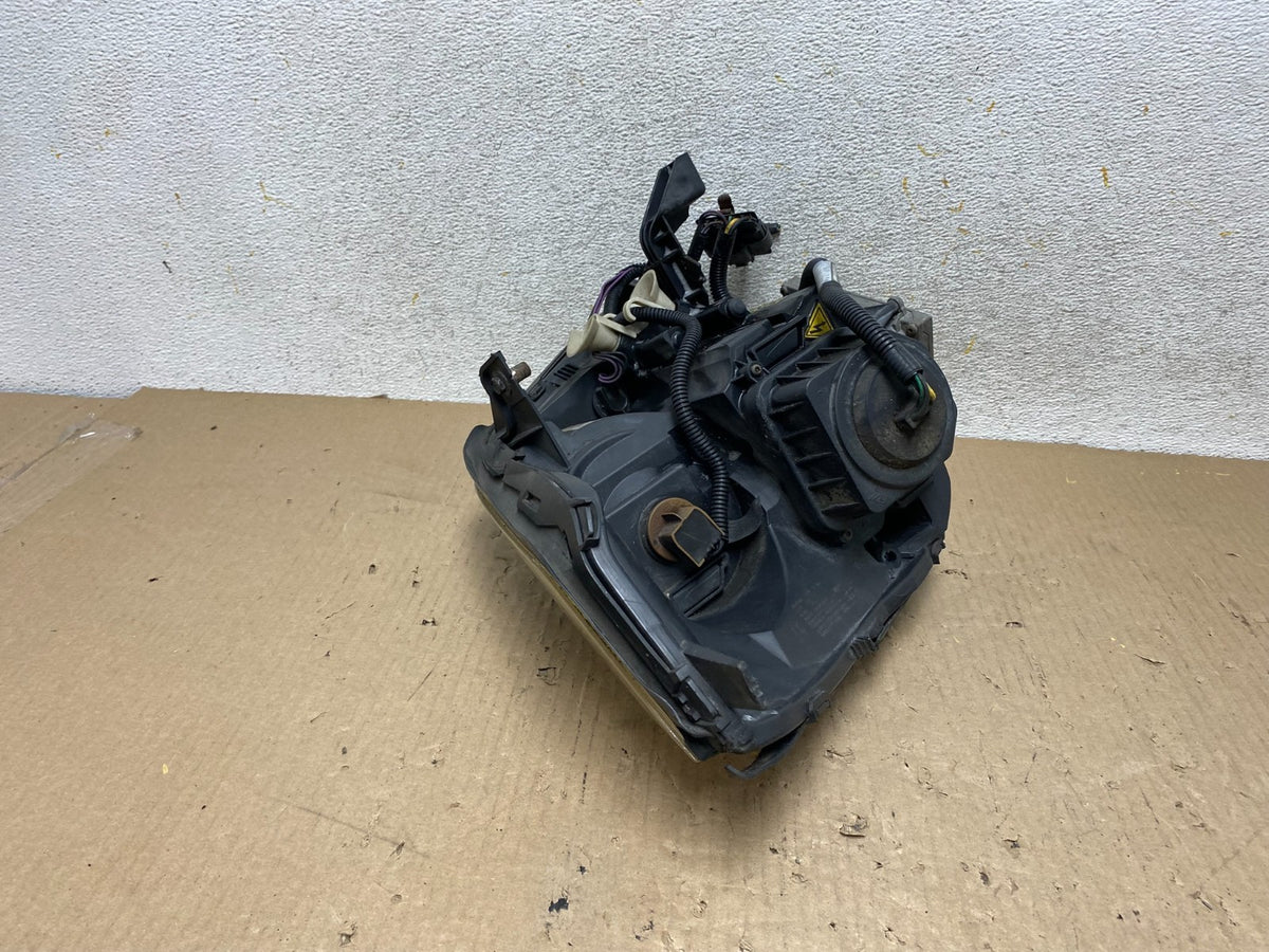 2006 to 2011 Cadillac DTS Left Driver Lh Xenon Hid Headlight AH5924 DW8