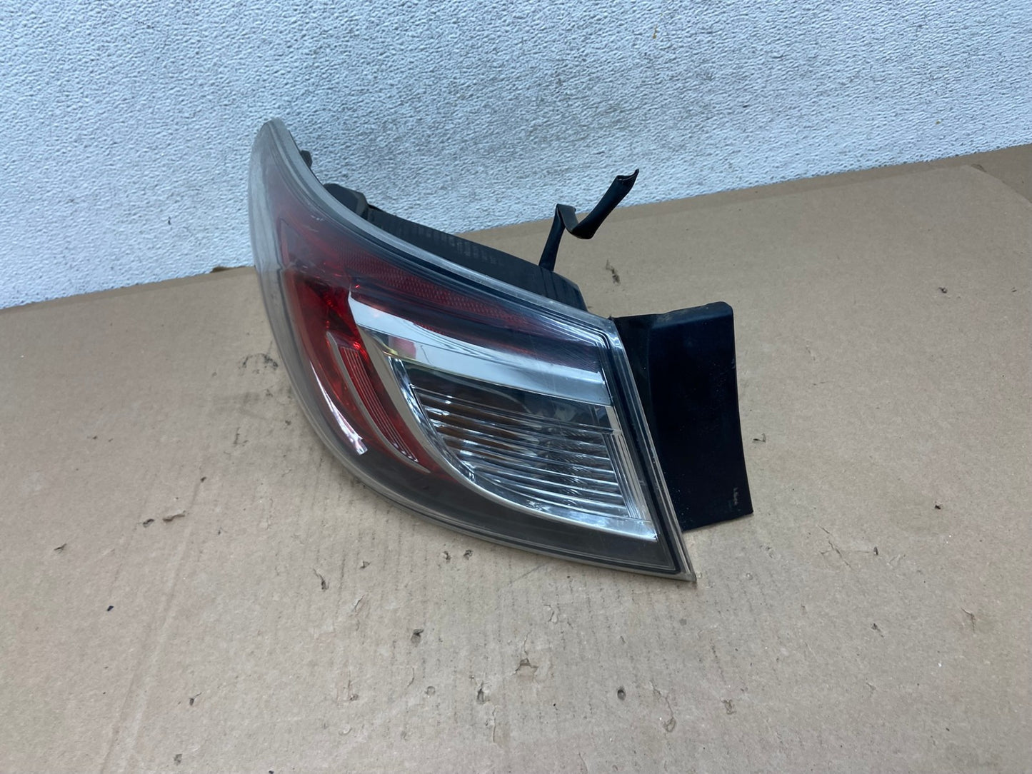 2010 2011 2012 2013 Mazda 3 Left Driver Lh Side Tail Light AG6713 LK1