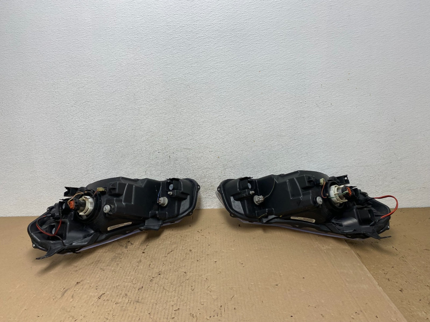 2007-2013 Suzuki SX4 Left+Right Side Halogen Headlights DEPO AE8864 DW7