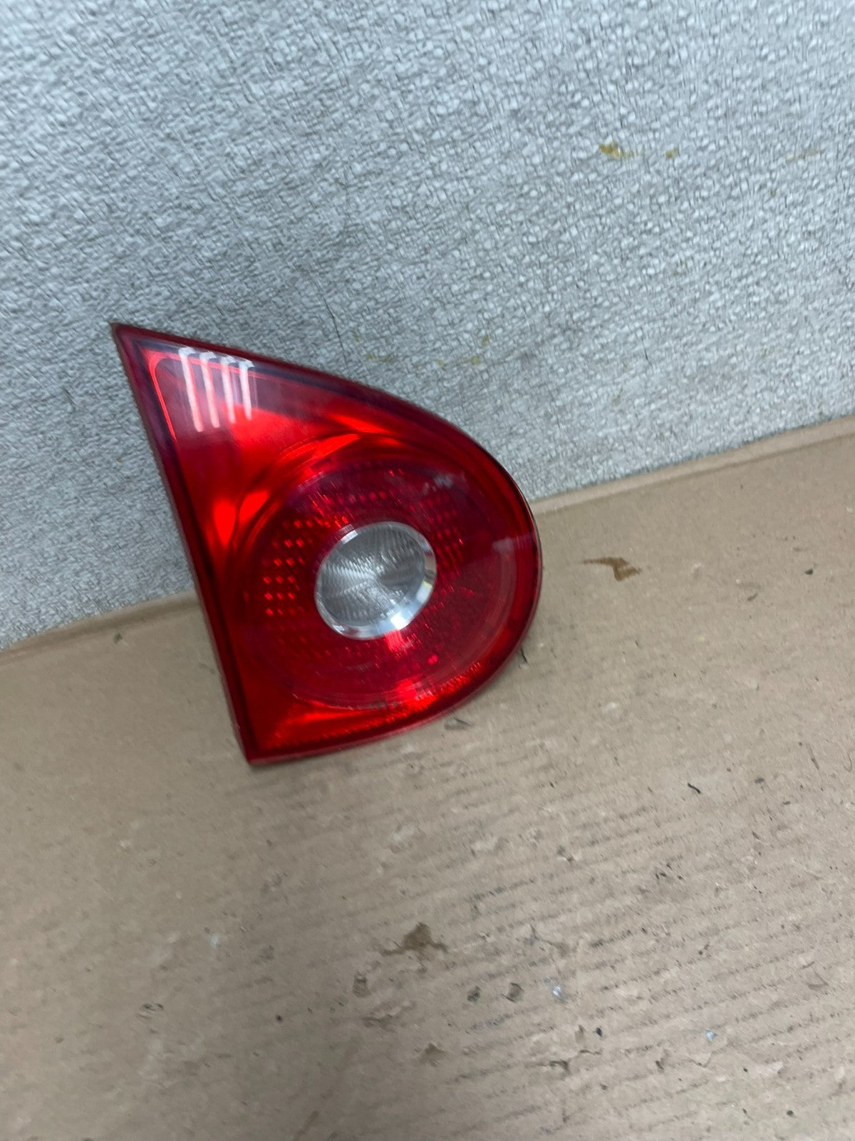 2006-2009 Volkswagen Golf Left Driver Lh Side Tail Light Inner Trunk AA9978 LK2