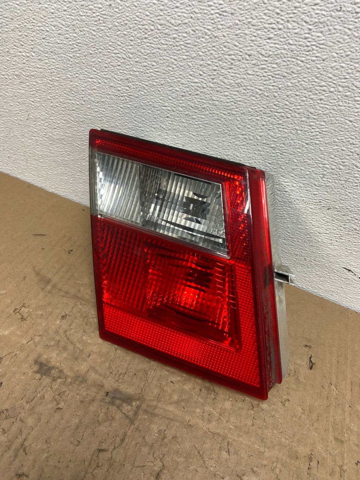 2002 2003 2004 2005 Saab 9-5 Sedan Left Driver LH Inner Tail Light Oem AC0327 LK0