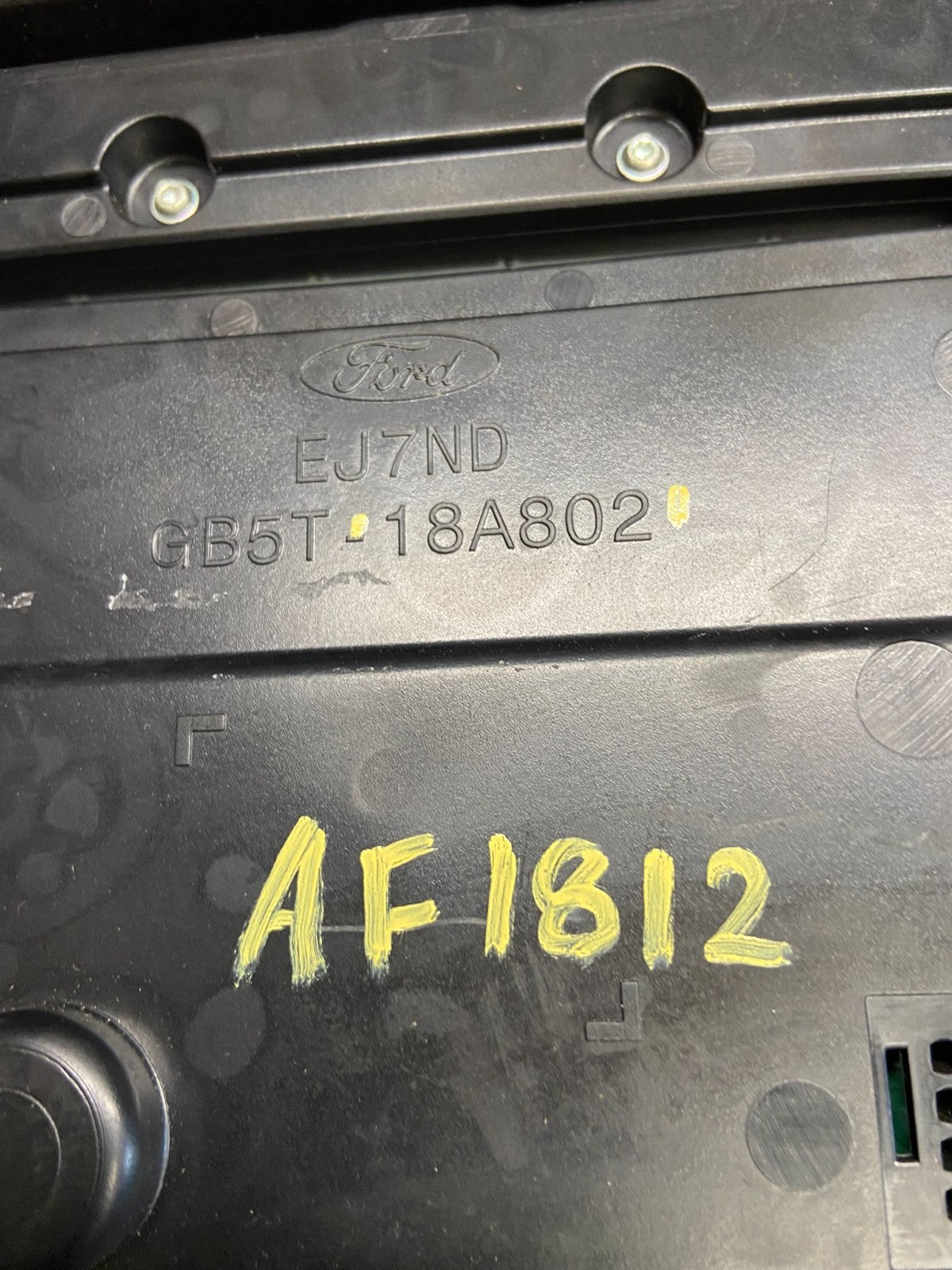 2016 to 2019 Ford Explorer Radio Climate Control Trim Bezel Panel af1812 DG6