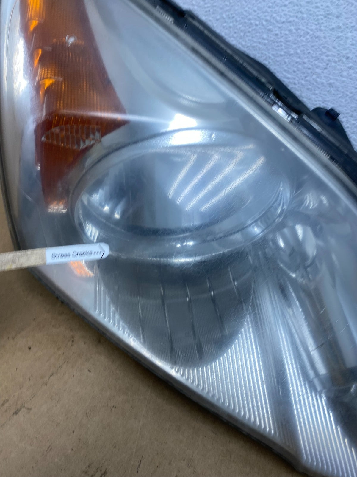 2007 to 2011 Honda CR-V Crv Right Passenger Side Headlight Halogen AC1731 DW4
