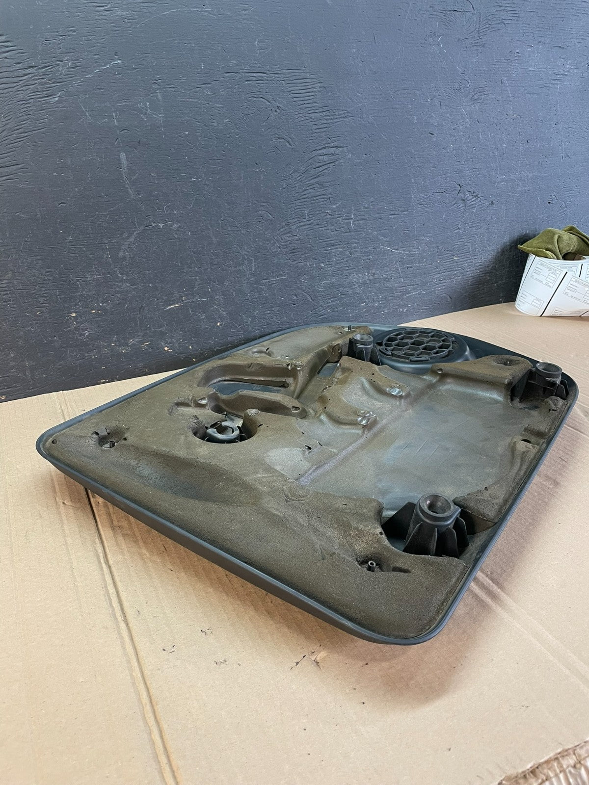 2014 to 2022 Jeep Cherokee 3.2L V6 VVT Engine Motor Cover AD8615 DG3