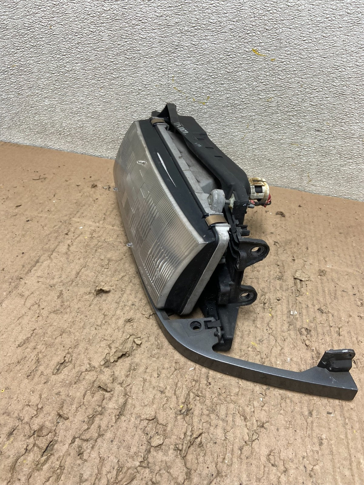 1990 to 1995 Mazda 323 Left Side Headlight Excluding GS Hatchback Y4697 PS2