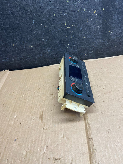 2003 to 2006 Chevrolet Silverado HVAC AC Climate Control AI2707 DG1