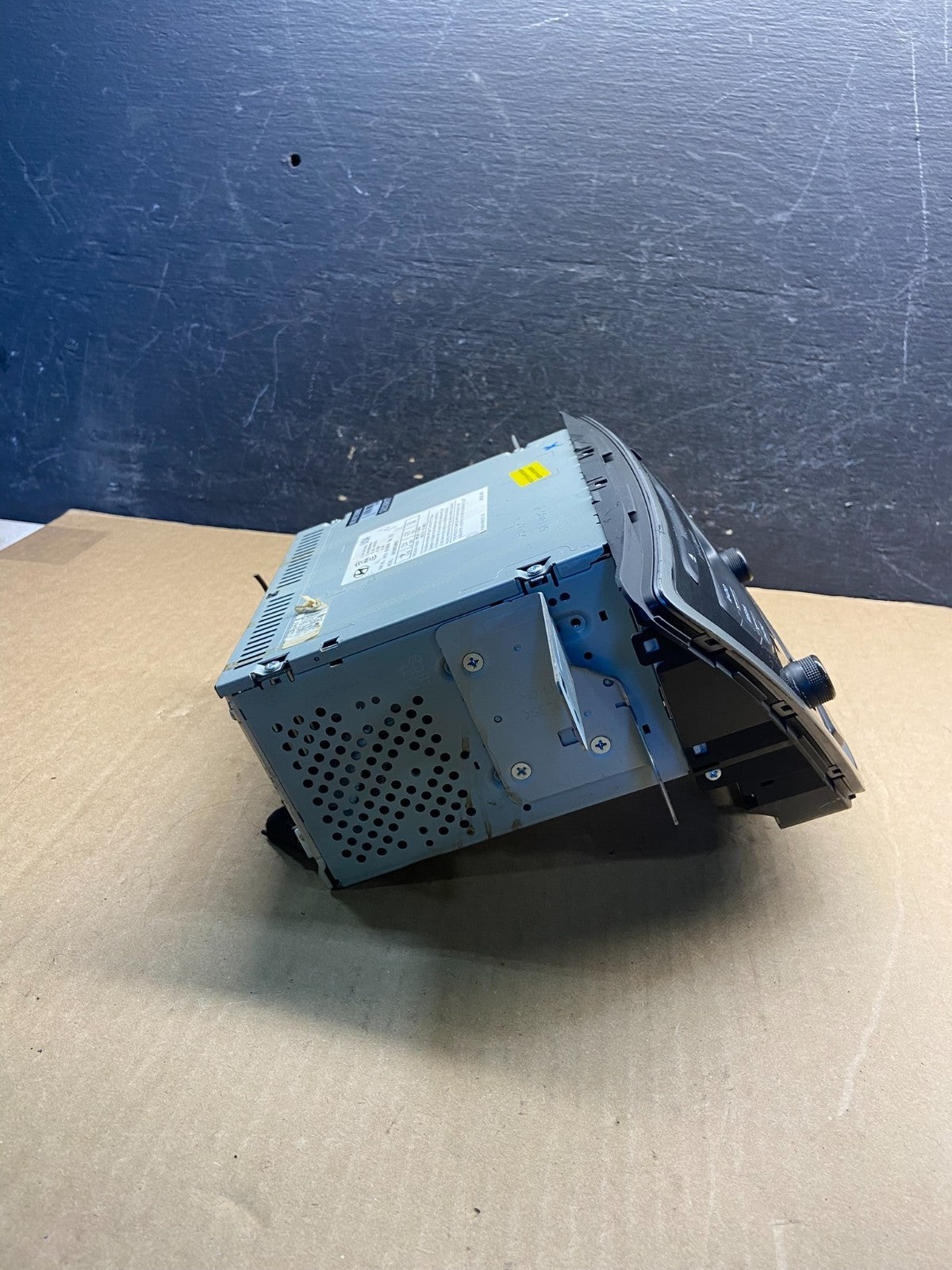 2011-2013 Hyundai Elantra Center Radio Climate Control Air Vent Bezel AF9383 DG2