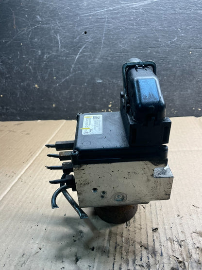 2011 - 2014 Ford E250 E350 Van  ABS Anti Lock Brake Pump Module Oem x1022 DG3