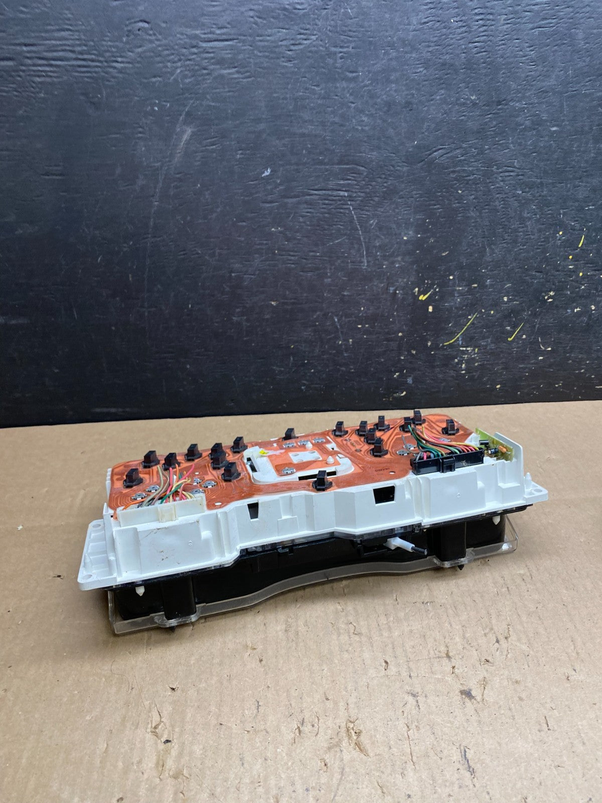 1998 to 2005 Mercury Marquis Speedometer Cluster Gauge Oem t4697 DG5