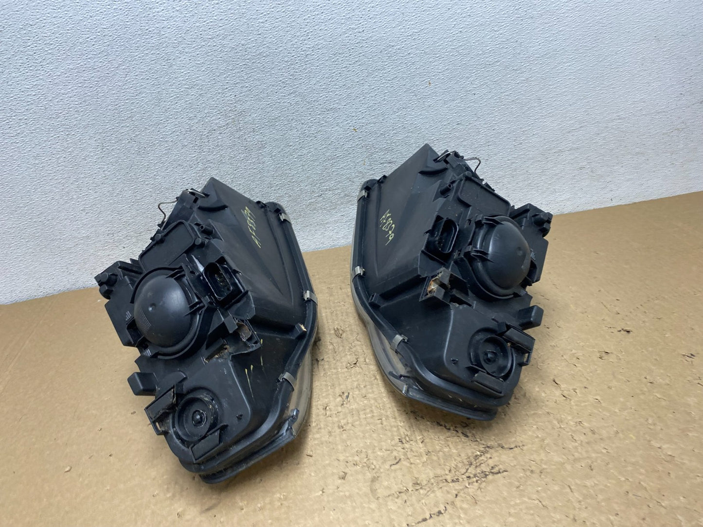 2006-2010 Volkswagen Passat Left+Right Set LED Headlights af8379 DG11