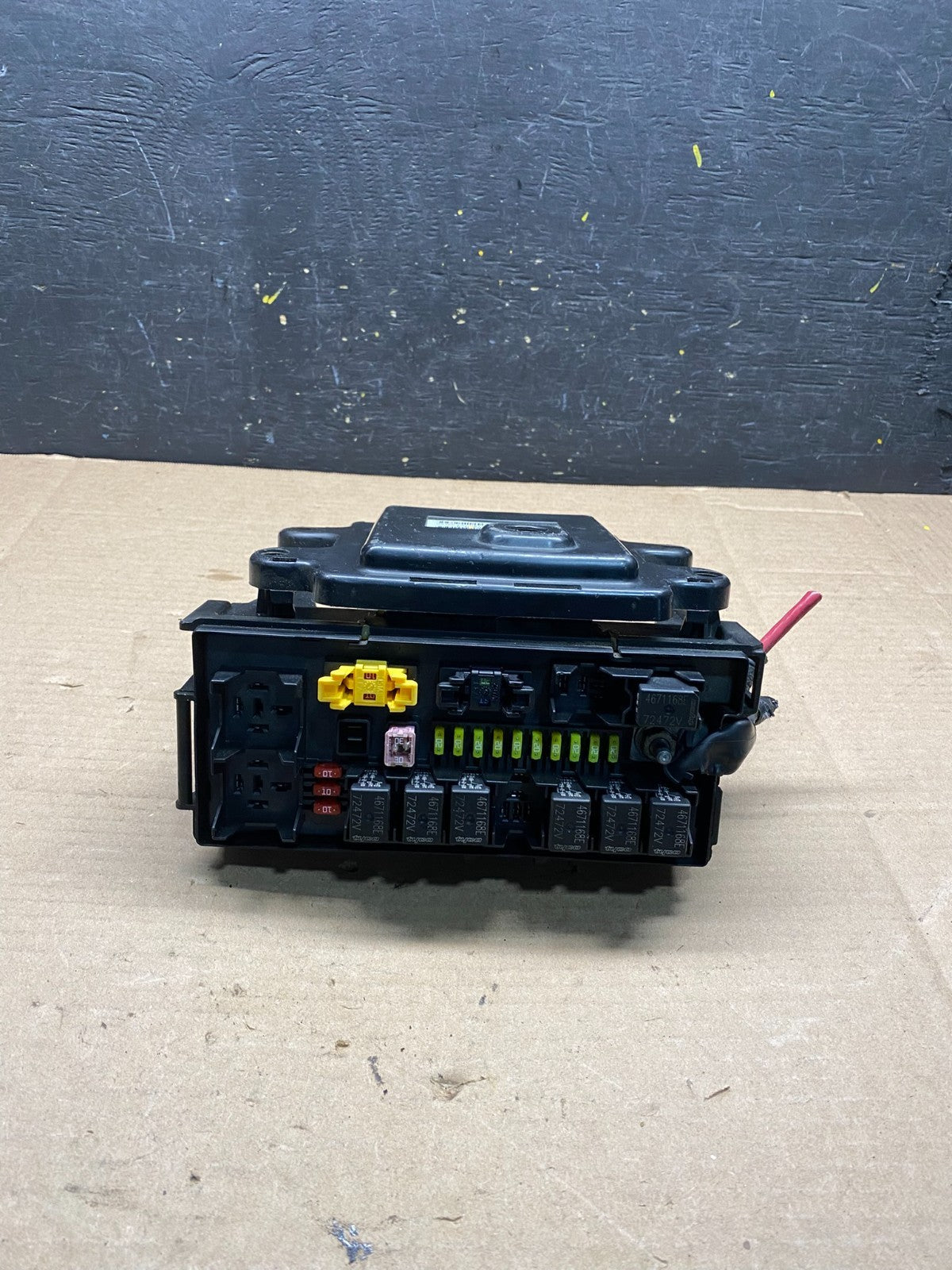 2006 Jeep Grand Cherokee Commander Fuse Box Relay Body Module BCM Q2544 DG0