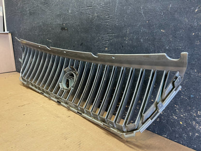 2004 to 2007 Ford Freestar Front Grill Grille 3F23-17K945 OEM AA2248 DG5
