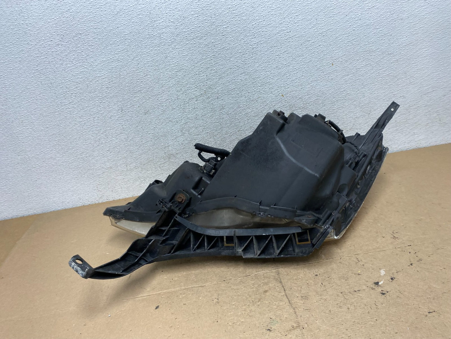 2007 to 2011 Honda CR-V Crv Right Passenger Side Headlight Halogen AF5074 DW7
