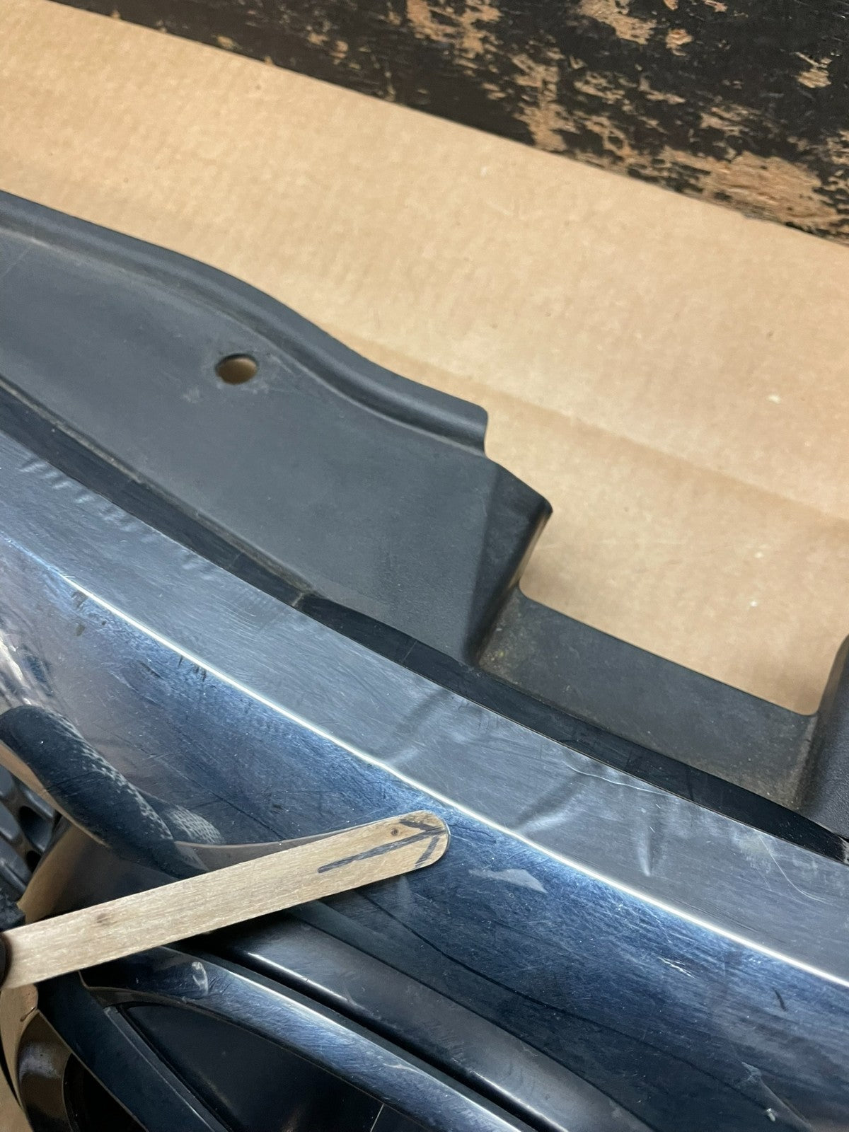 2007 - 2009 Mazda CX9 CX-9 Front Upper Grill Grille Emblem OEM aa9087 DG3