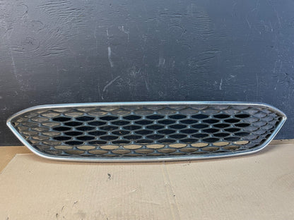 2015 to 2018 Ford Focus Front Upper Grille Grill  Oem z3334 DG0