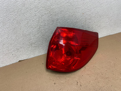 2006 - 2010 Toyota Sienna Right Passenger Side Tail Light AG4199 LK2