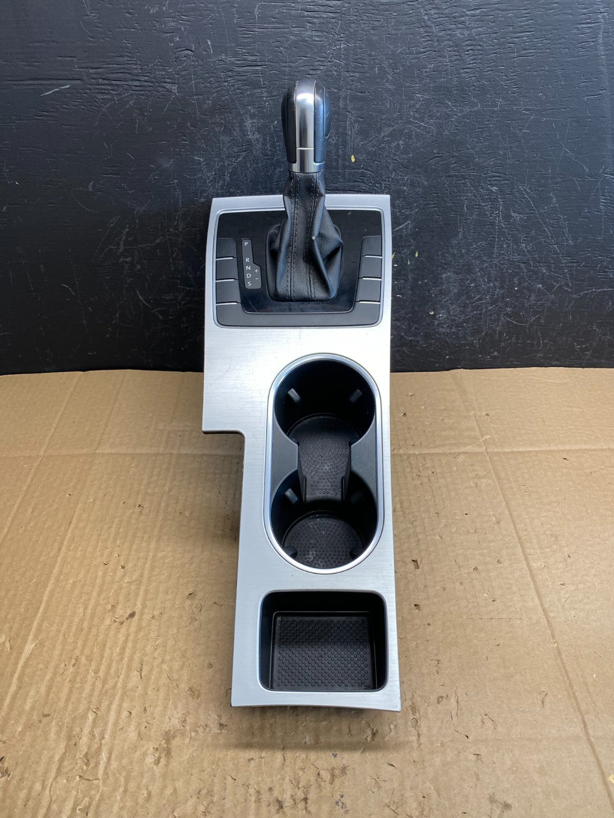 2013-2015 Volkswagen Passat Center Console Gear Shifter Cup Holder Bezel AC95070
