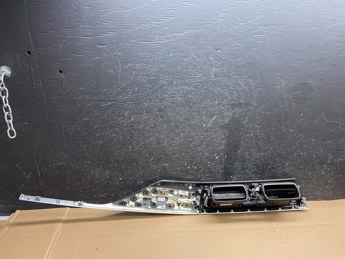2012-2018 BMW F30 3 320i 328i Front Center Dash Air Vent Panel Trim OE AI6214 DG6