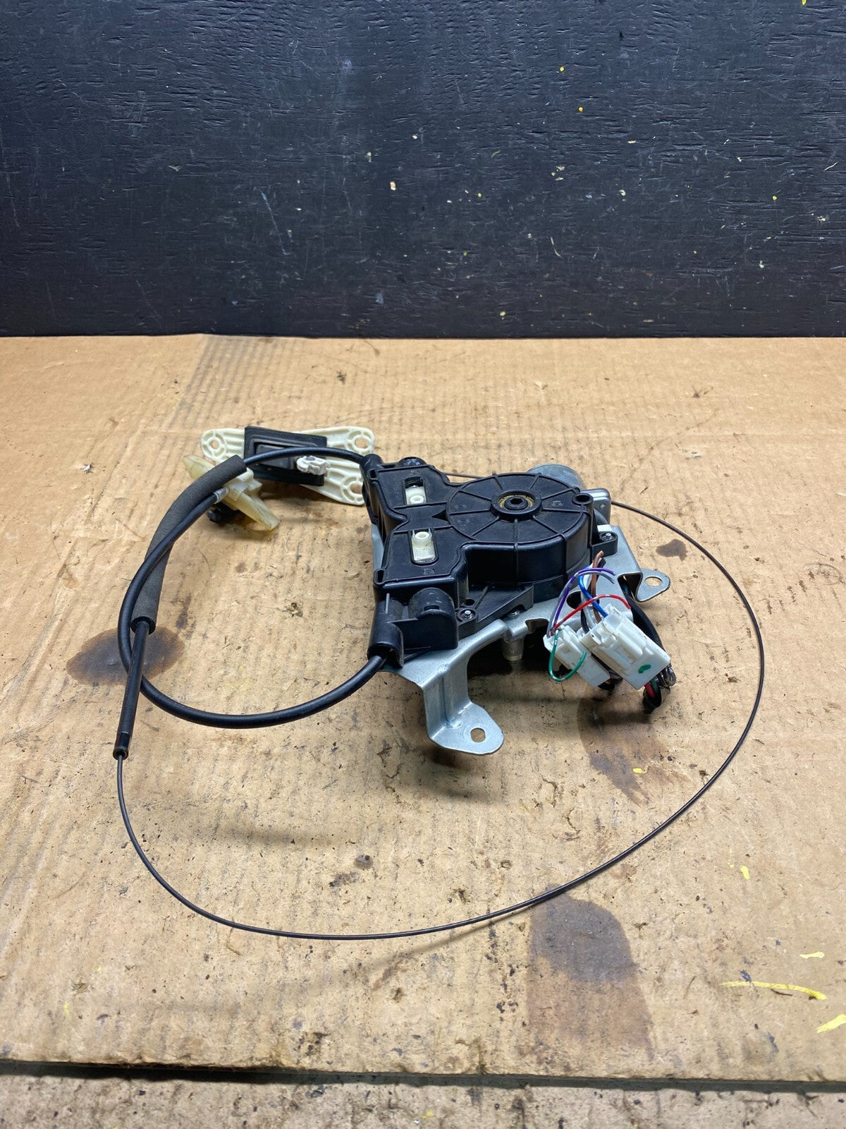 2011 to 2017 Nissan Quest Rear Left Side Power Sliding Door Motor Wire N5386 DG2