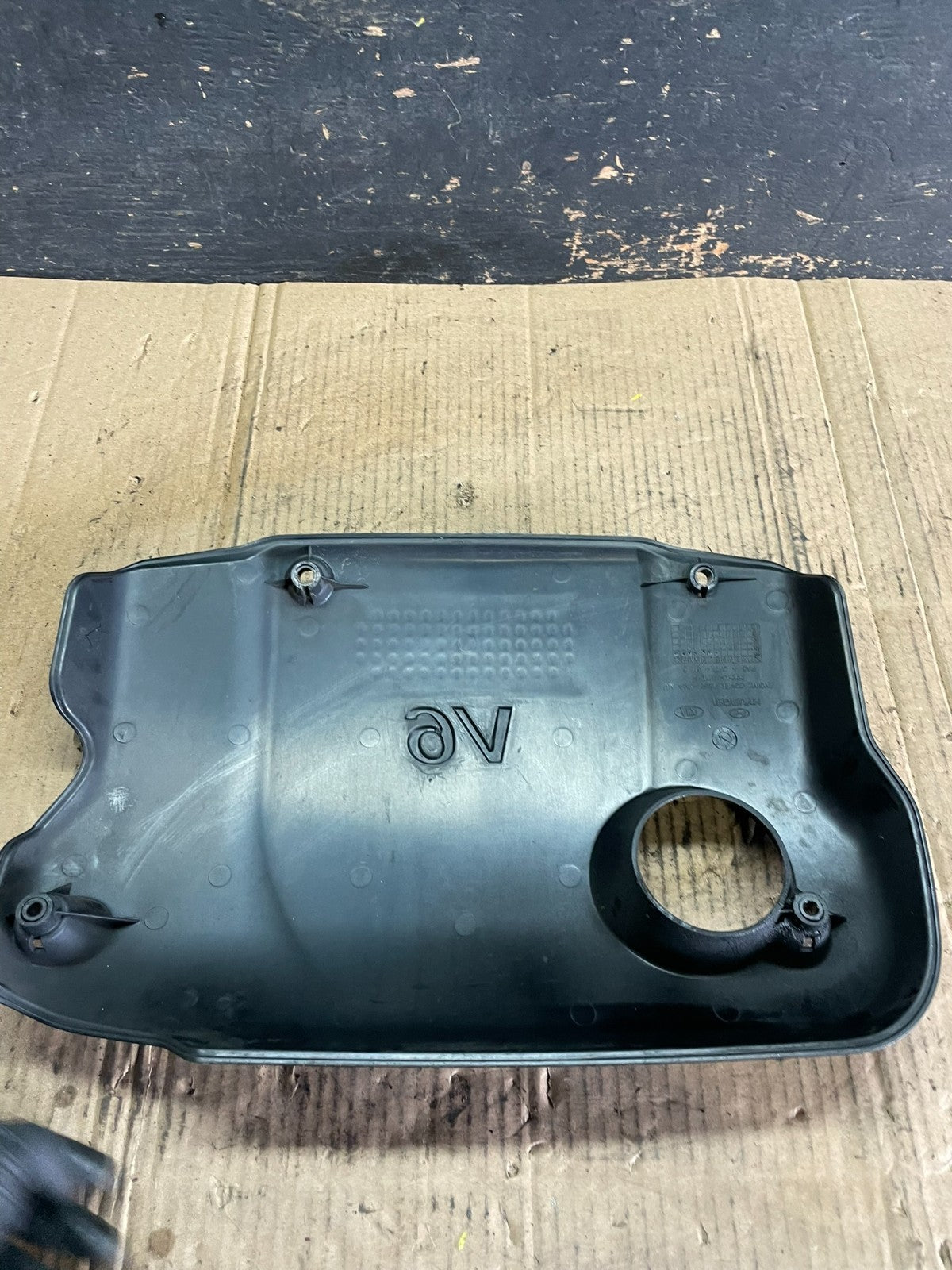 2008 - 2010 Kia Optima Rondo 2.7L V6 Engine Motor Cover S6044 DG5