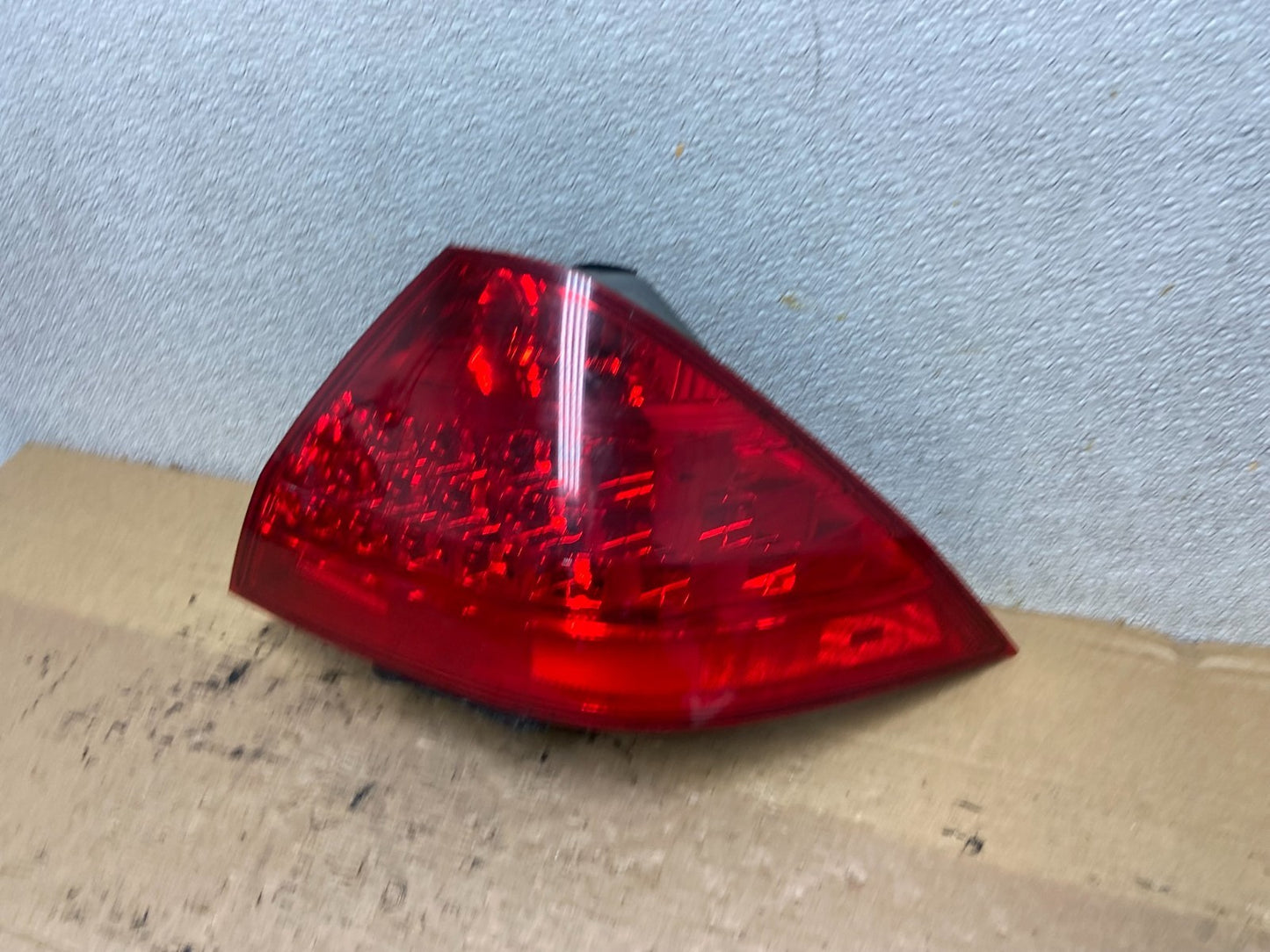 2006 - 2007 Honda Accord Right Passenger Side Tail light Oem AB3387 LK1