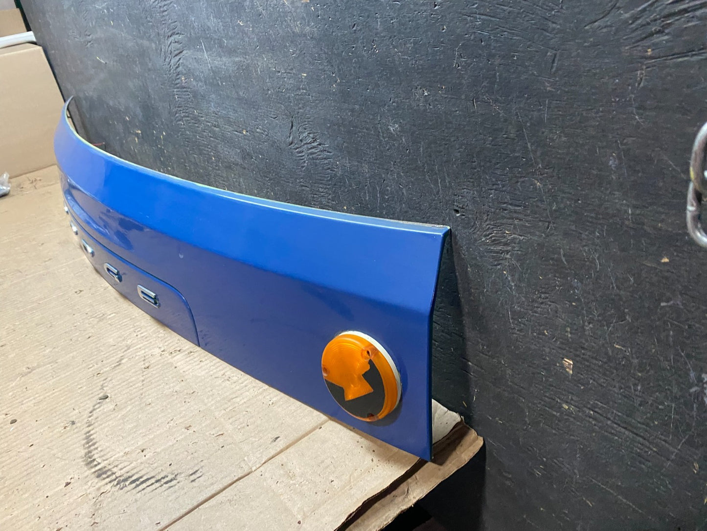 2011-2018 Dodge Grand Caravan Rear Tail Gate Trim Molding Panel OEM u6459 DG1