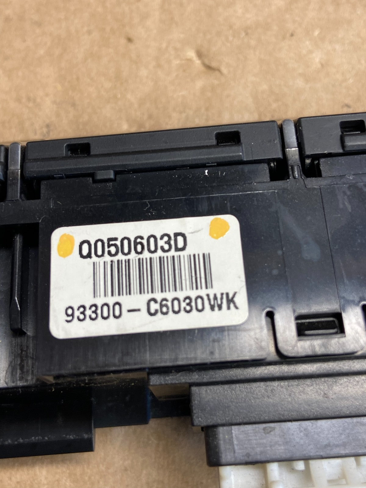2016 2017 2018 Kia Sorento Heated Seat Switch Panel AF2138 DG3