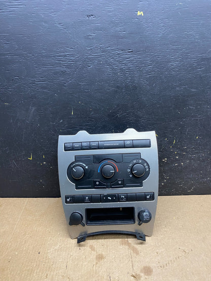 2005 to 2007 Jeep Commander Grand Cherokee A/C Climate Control Bezel Z4482 DG0