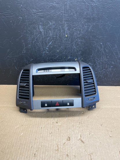 2007 to 2012 Hyundai Santa Fe Center Air Vent A/C Clock Bezel Trim ac6453 DG0