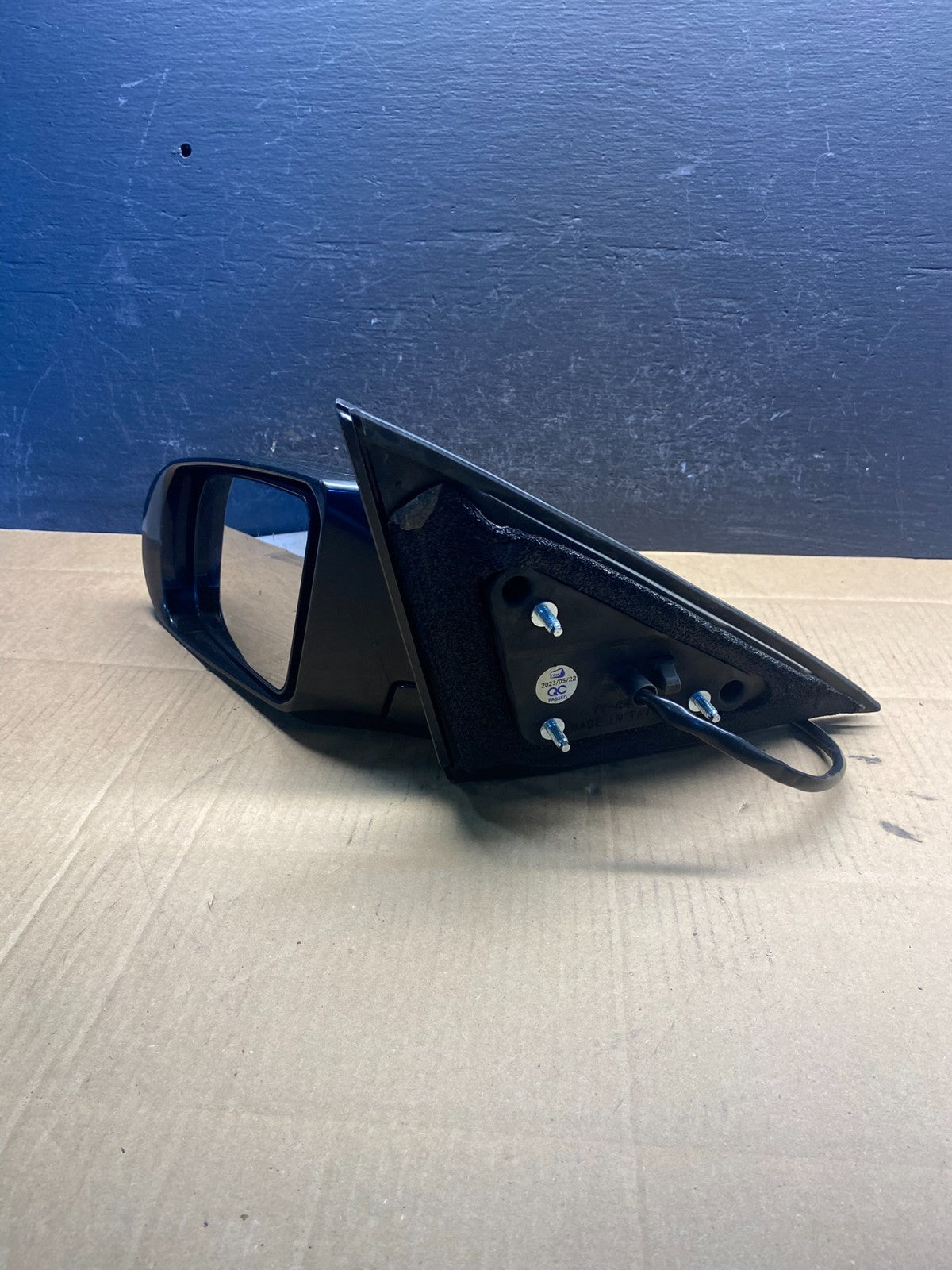2009 to 2014 Nissan Maxima Left Driver Side View Door Trn Sig Mirror AD5004 DW11