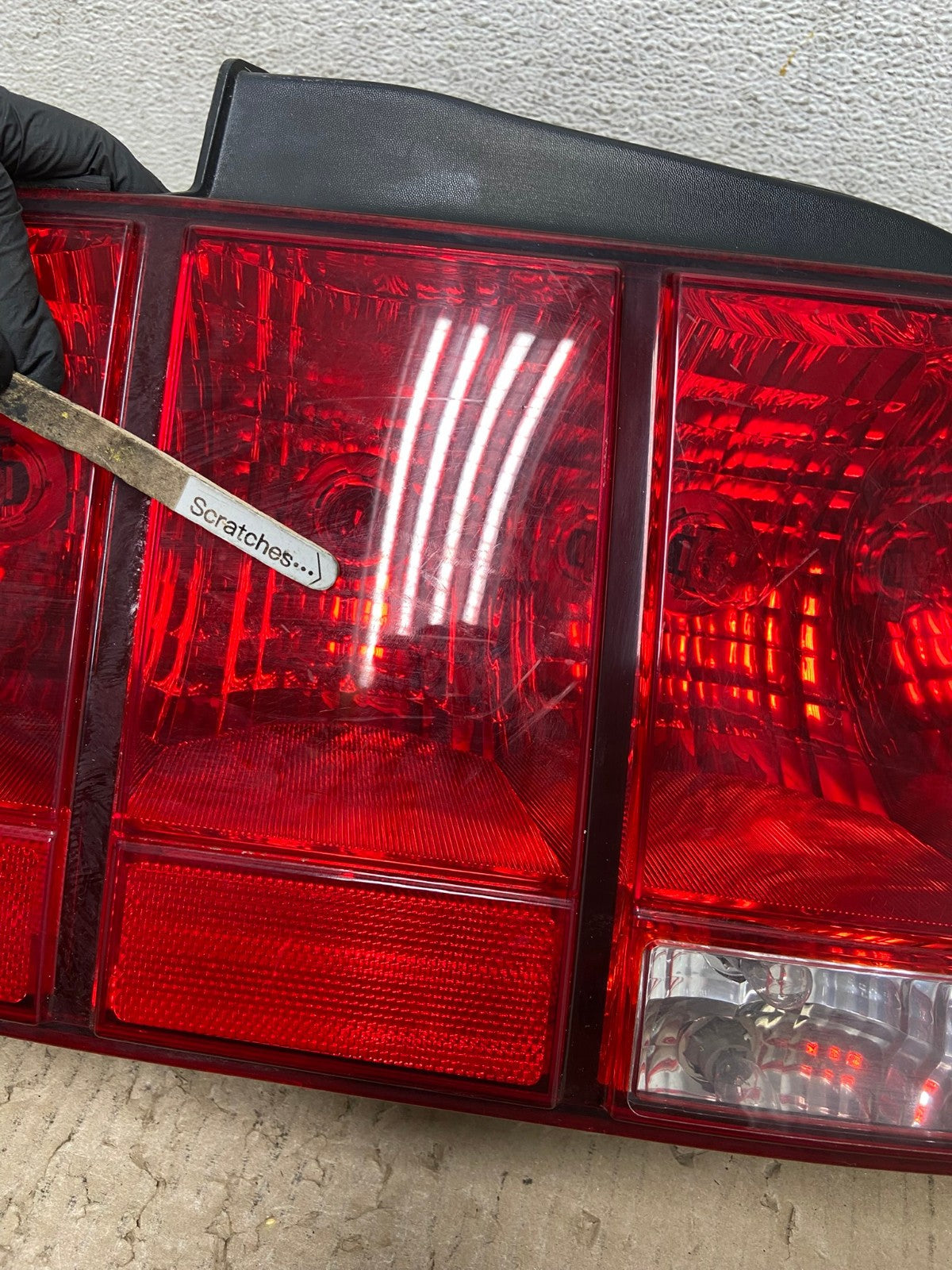 2005 - 2009 Ford Mustang Left Driver Lh Side Tail Light AF2901 LK3
