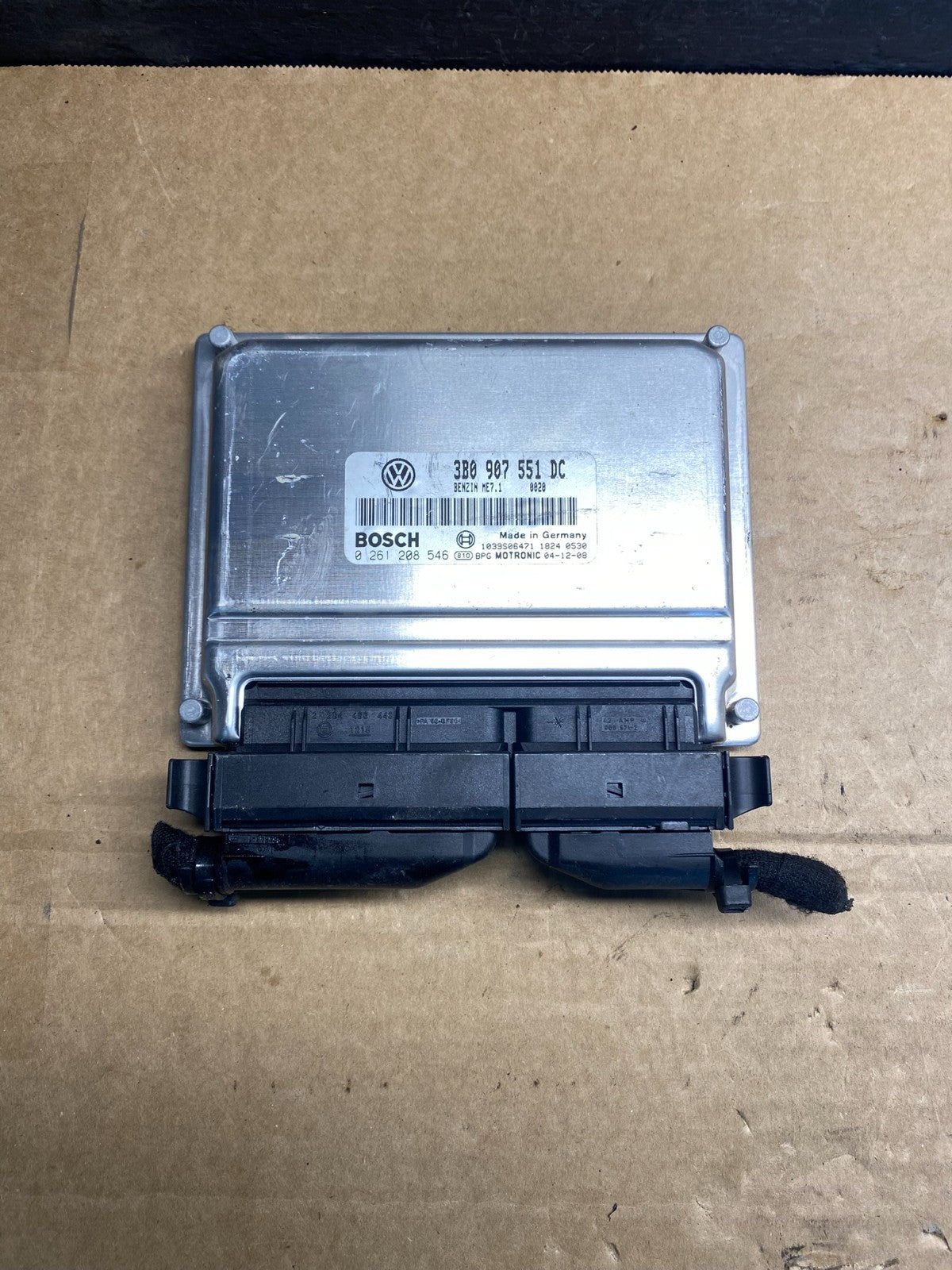 2001 2005 Volkswagen Passat ECM Engine Control Unit ECU af8916 DG0
