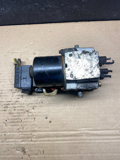 2003 2007 Ford E250 E350 Anti-Lock ABS Antilock Brake Pump AE2238 DW1