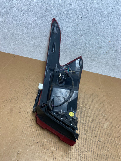 2016 2017 2018 Nissan Maxima Left Driver LH Tail Light AE1526 DW5