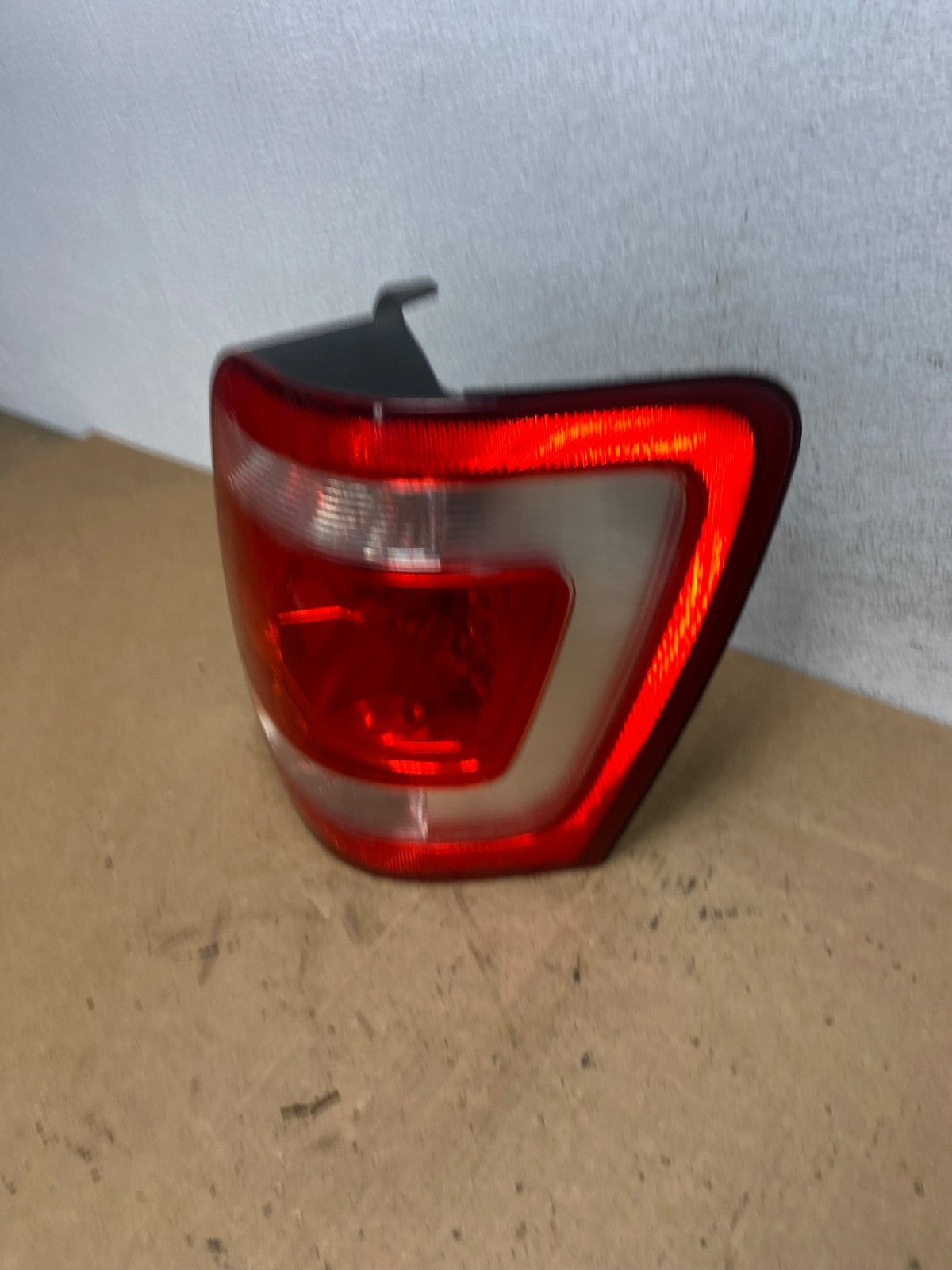 2008 to 2012 Ford Escape Right Passenger RH Side Tail Light AD5144 LK1
