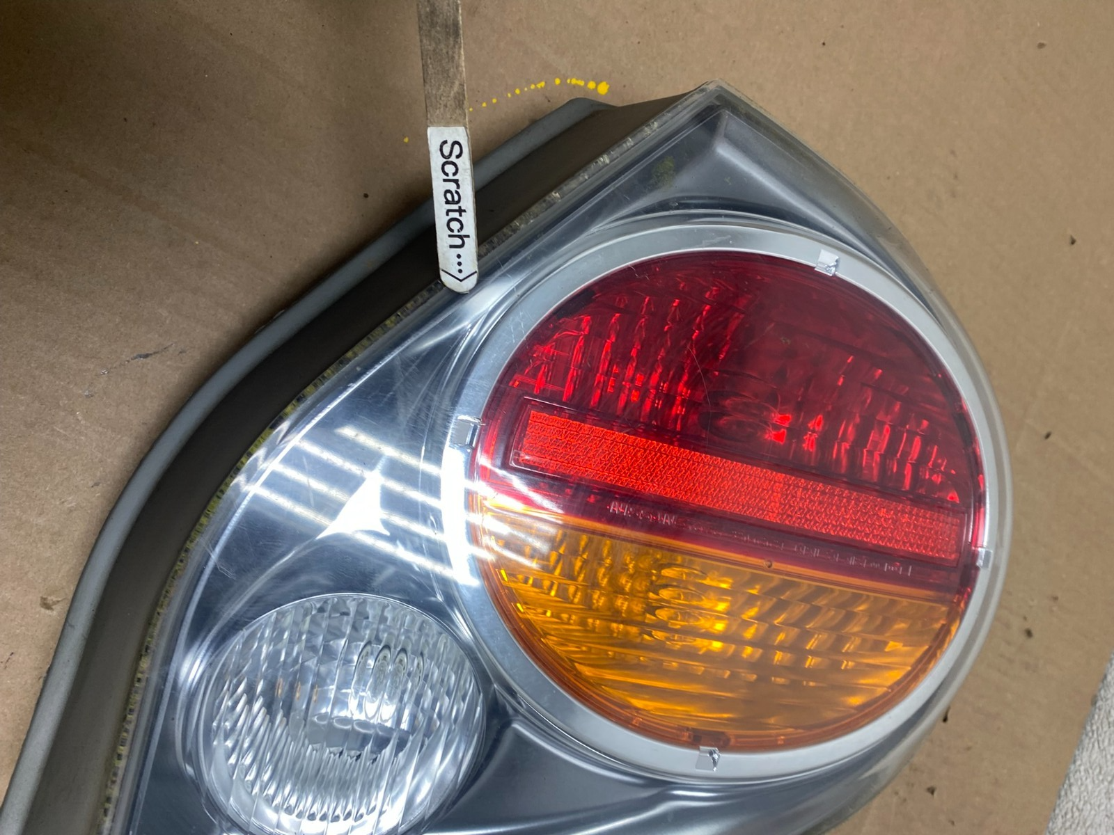 2002 2003 Nissan Maxima Right Passenger RH Side Tail Light L7258 DW3