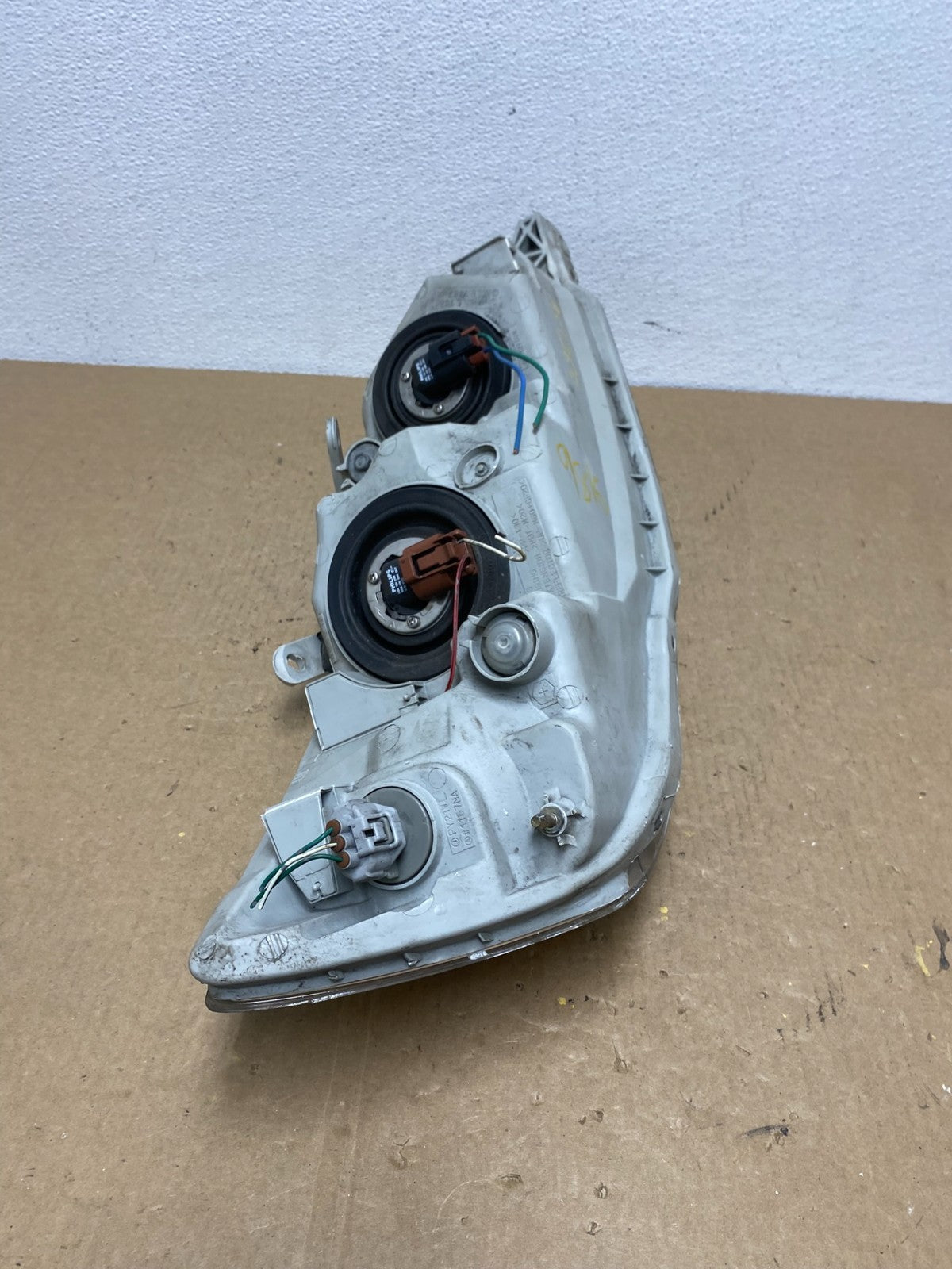 2000 to 2004 Toyota Avalon Halogen Left Driver LH Headlight Oem AC1364 DW10